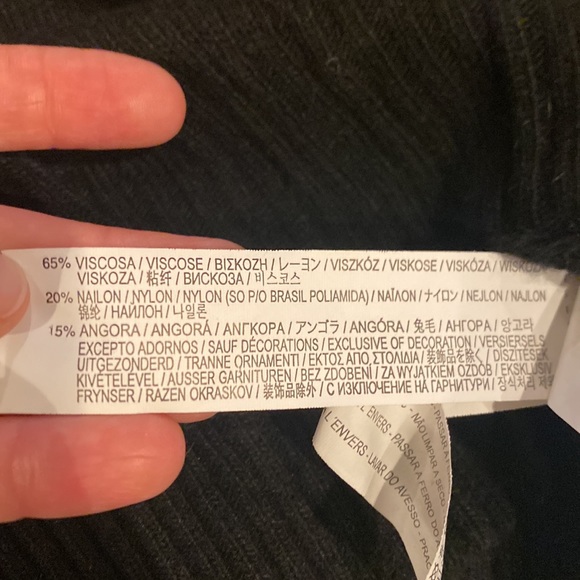 Black sweater with elbow detail - Picture 3 of 3